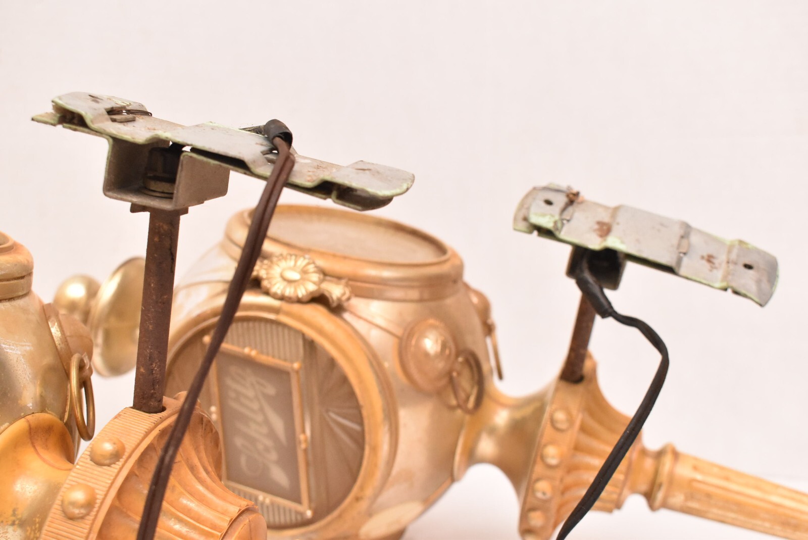 Vintage Pair Of 1972  Schlitz Beer Bar Advertising Wall Sconces Lights Signs