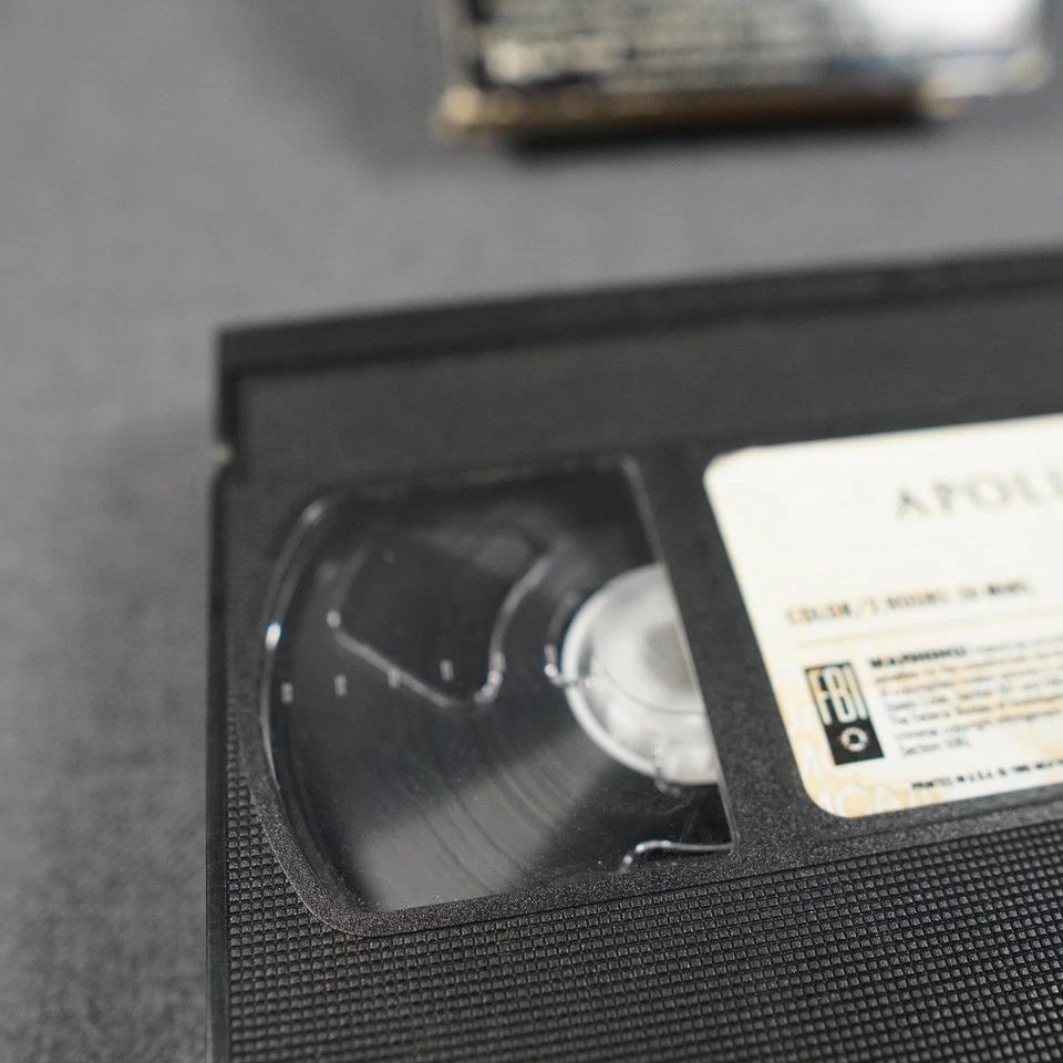 Vintage Apollo 13 VHS Tom Hanks Kevin Bacon 1995 MCA Universal Hi-Fi Stereo Foto 3 de 4