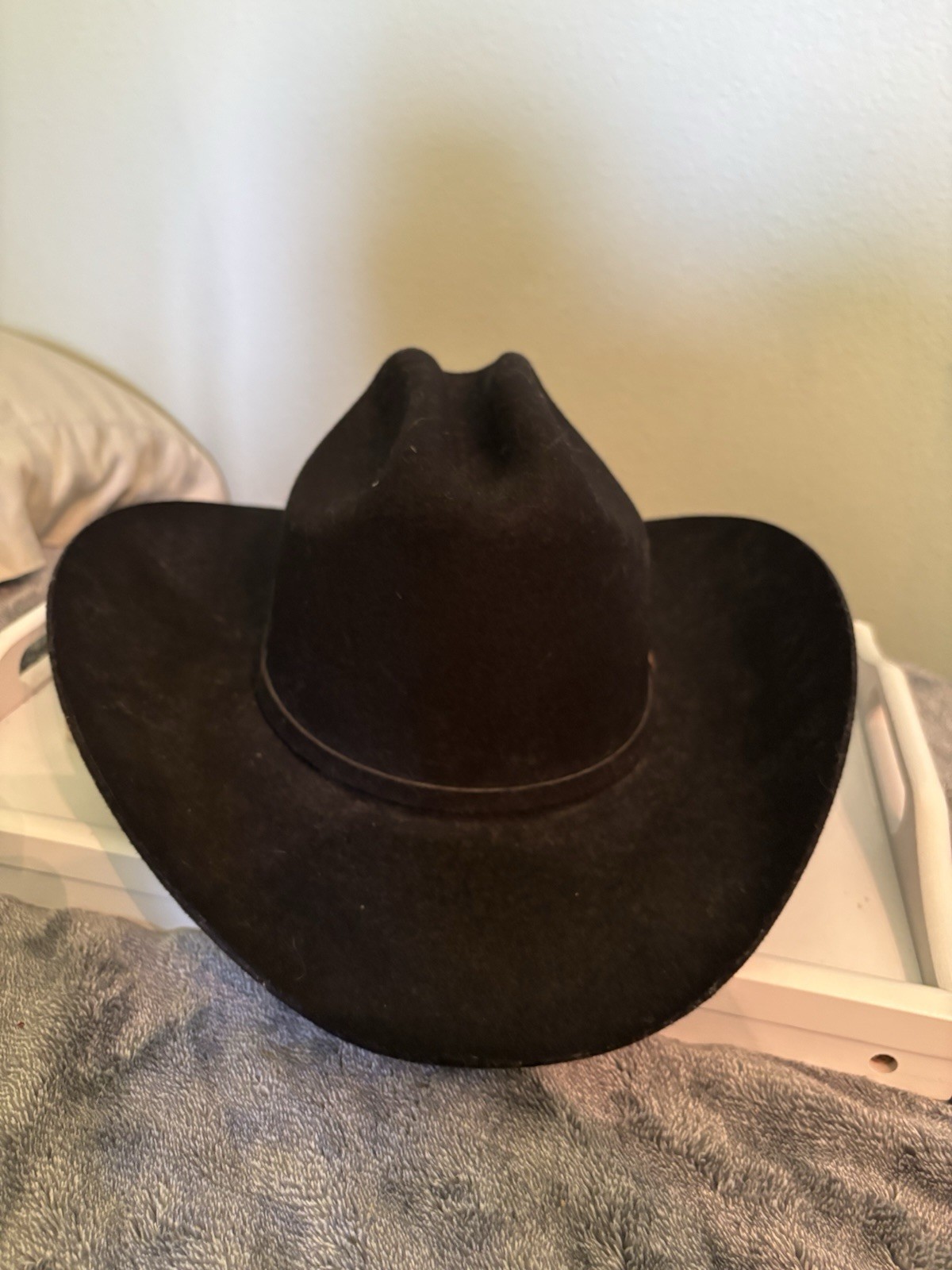 BlackFeltProfesionalCowboyHat-LeatherBand-Size71/4