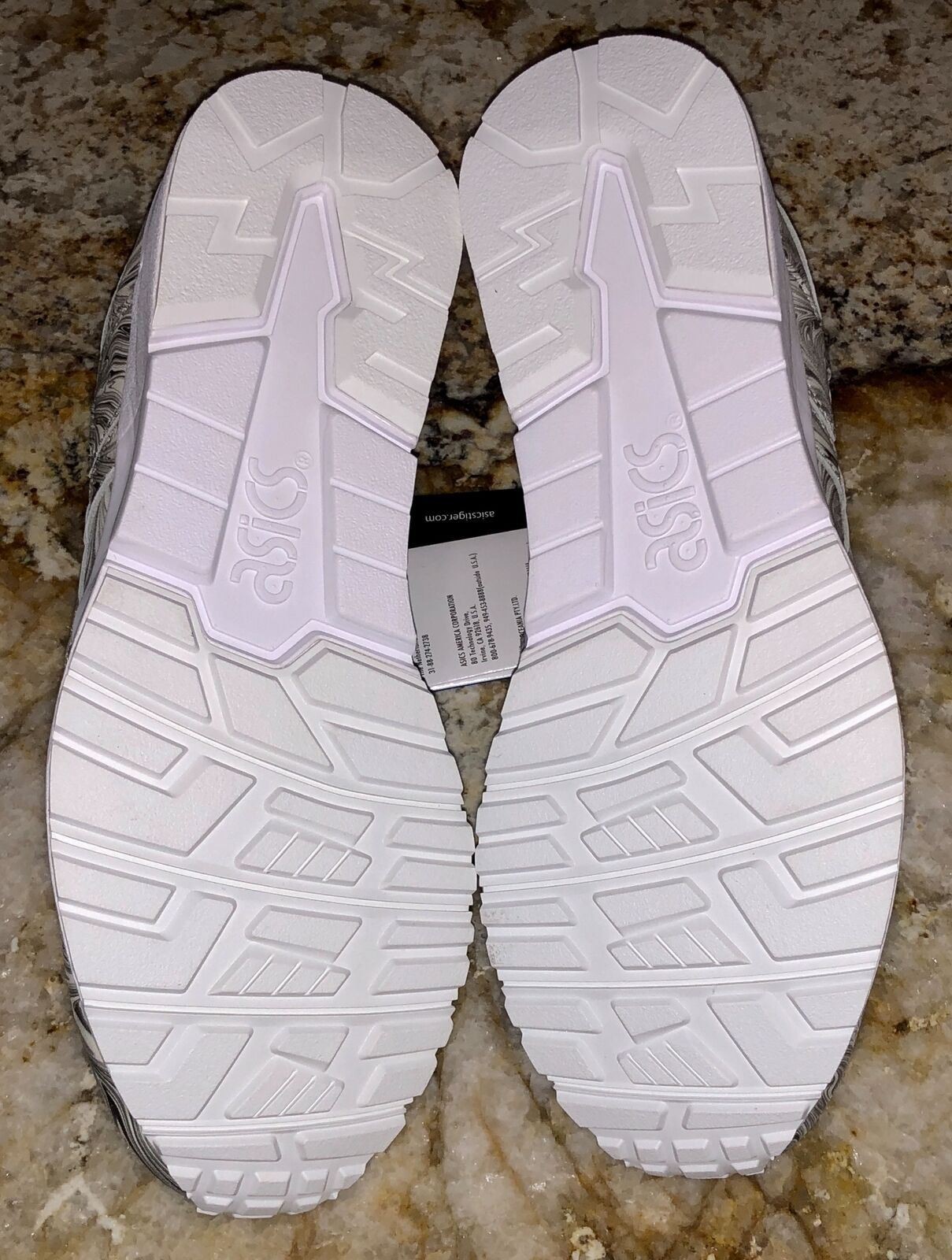 ASICS Gel Lyte V Sumi Nagashi Black White Running Shoes Sneakers NEW Mens Sz 8.5 thumbnail 6