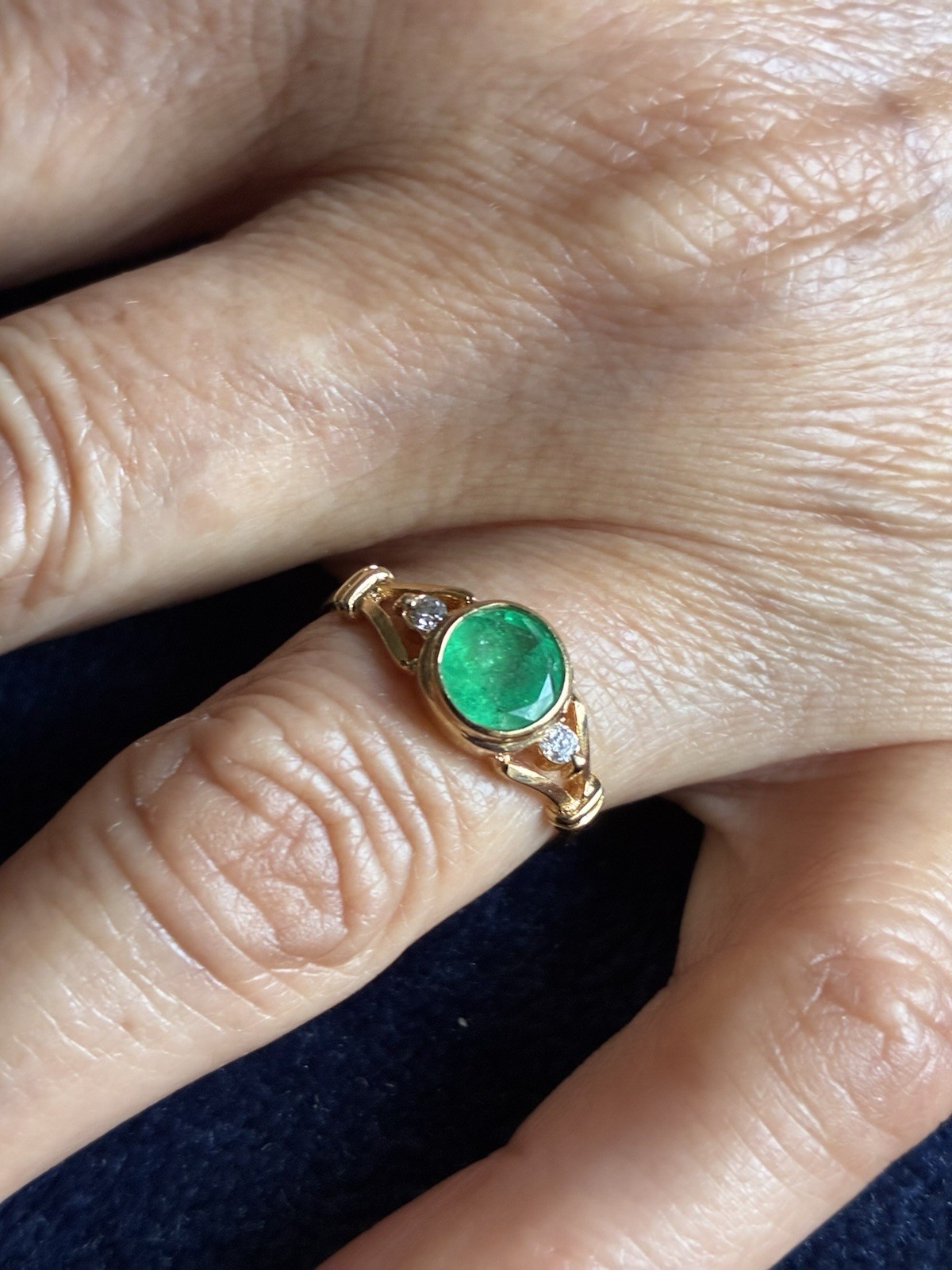 18 kt solid gold ring   natural stone colombian e… - image 2