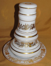 Service de nuit carafe verre assiette opaline blanche décor or XIXème