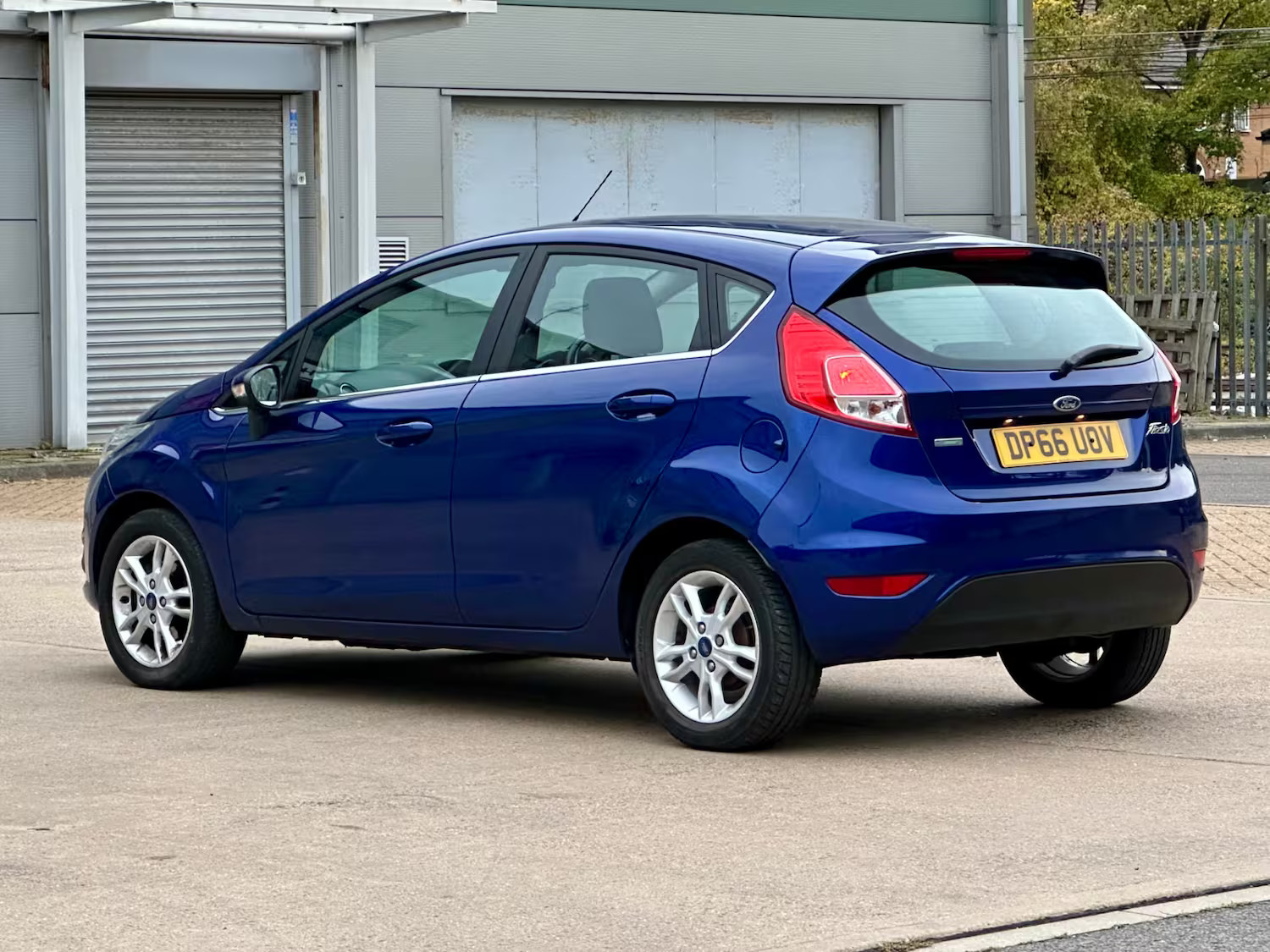 2016 Ford Fiesta, photograph 7