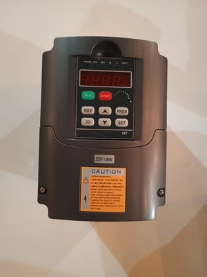 HUANYANG HY01D523B VFD VARIABLE FREQUENCY DRIVE 1-3PHASE,1.5KW,2HP, 220V 