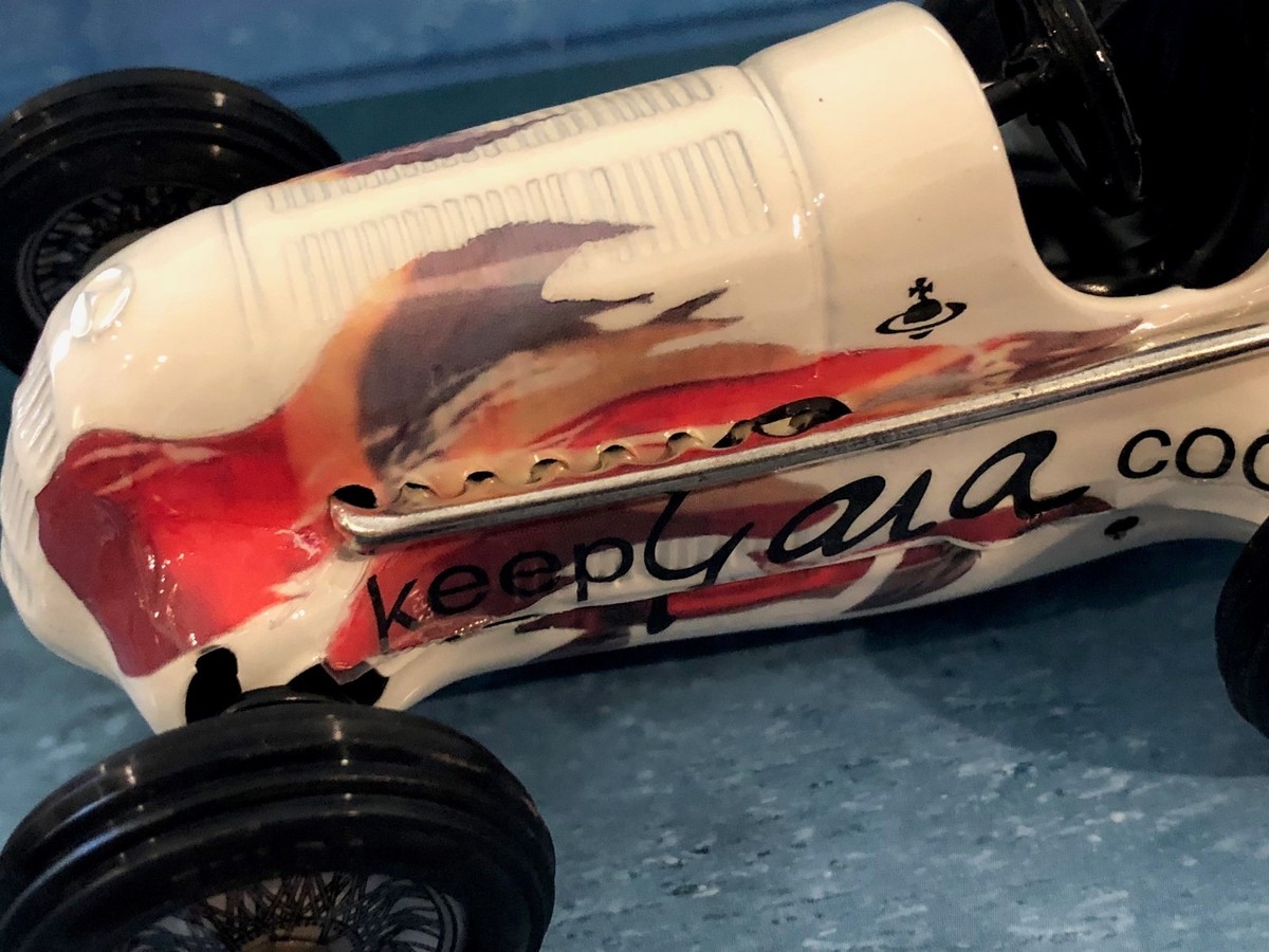 Schuco Studio I | ART - Vivienne Westwood | Mercedes-Benz W125 F1