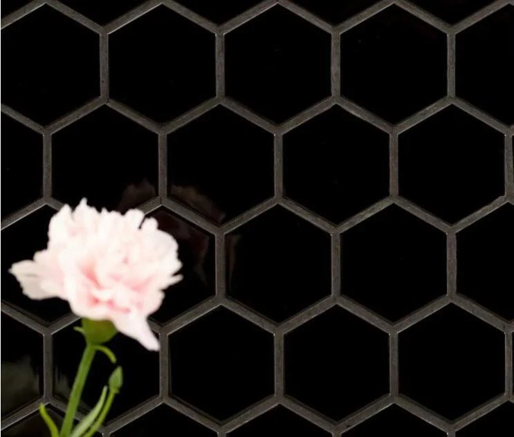 Estuche de azulejo de mosaico de porcelana brillante hexagonal negro 11,63 "x 12,75" 14,4 cuadrados ft. Foto 3 de 4