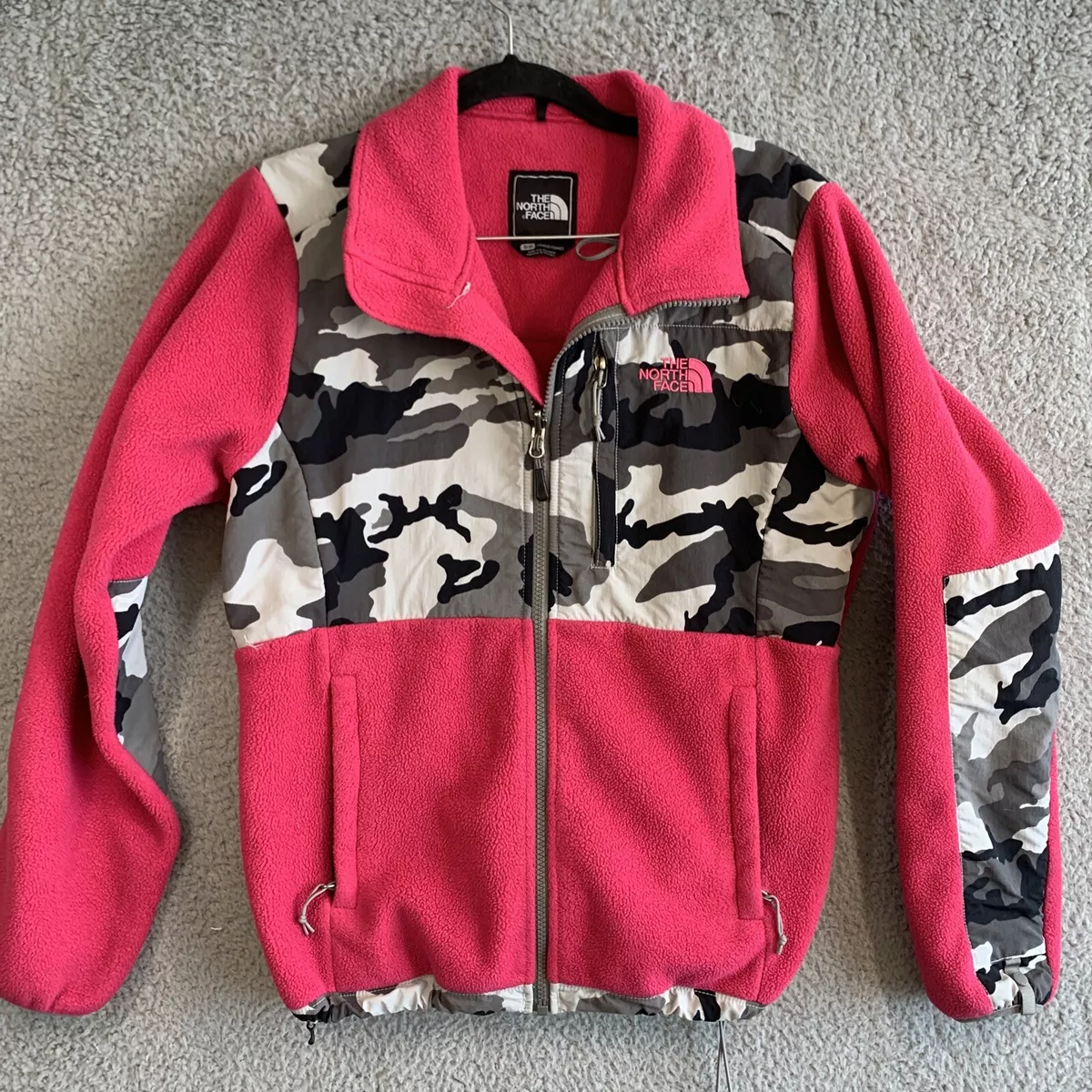 Pink denali north face hotsell jacket