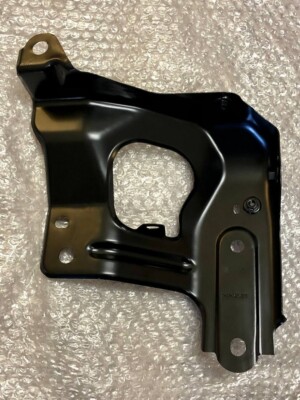 NEW Tesla Model Y FEM BRACKET SUPPORT FENDER Front Right Side