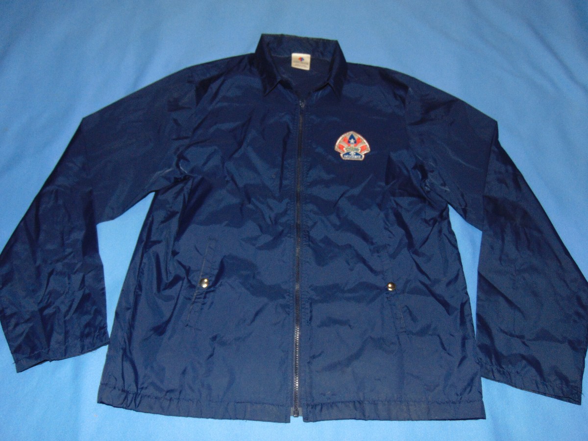 VINTAGE DESCENTE CYCLING WINDBREAKER/JACKET MEDIUM MADE IN 