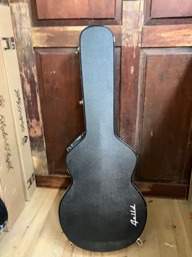 Guild TKL 000 Size Acoustic Guitar Hard Shell Case Canadian Fits Guild OM Models