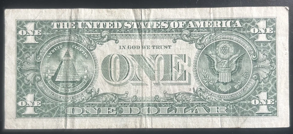 (LOW SERIAL NUMBER STAR NOTE!) $1 Rare Four Digit Fancy Serial Number H00009826* - Image 3 of 4
