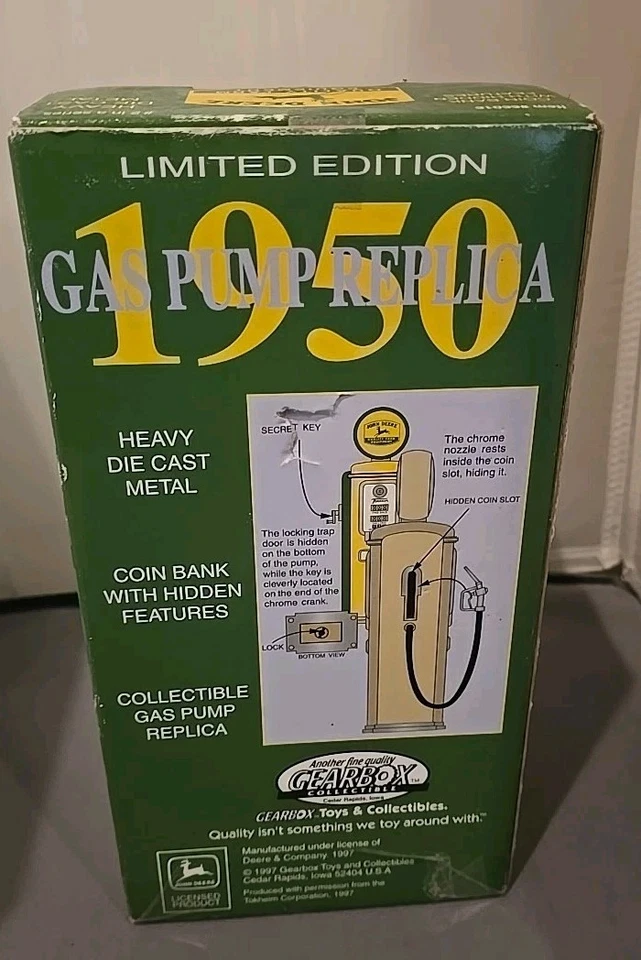John Deere 1950 Gas Pump Bank 1/8 replica collectible Gearbox 12" tall NIB - Image 3 of 4