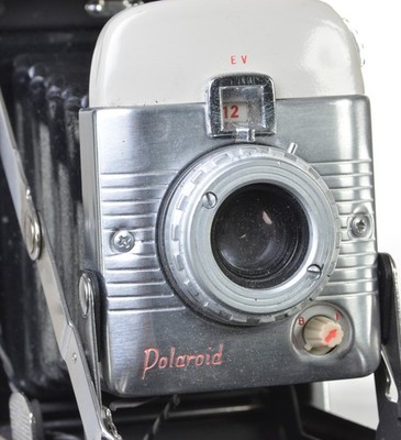 Vintage, Lovely Polaroid Highlander Land Camera Model 80A in