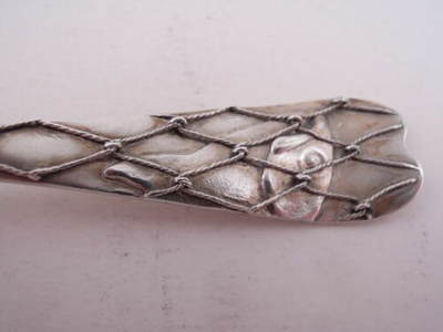 #ad WHITING STERLING SILVER BERRY SPOON FISH APPLIED FISH NET AESTHETIC CRISP LOOK $995.00