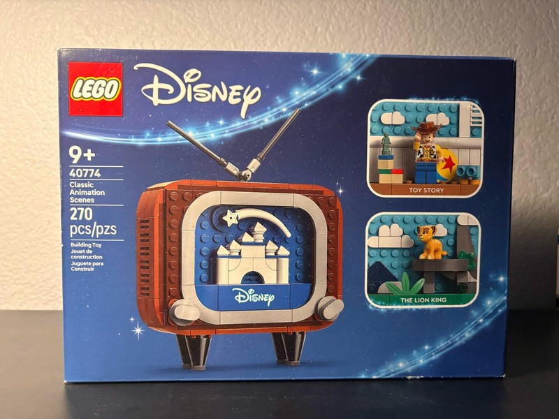 LEGO Disney Toy Story Lion King GWP 40774 Classic Animation Scenes