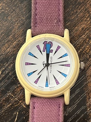 Vintage 1980's Quintel V-102 Retro Unisex Watch Japan 31mm Collectible