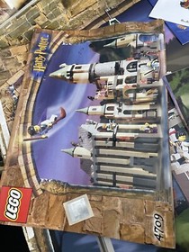 Harry Potter and the Sorcerer&rsquo;s Stone HOGWARTS CASTLE 4709 LEGO Set Box & Manual