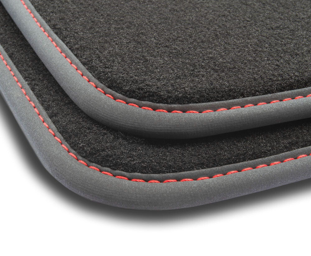 Tapis de sol velours anti-saleté rouge mat pour Toyota Yaris Cross