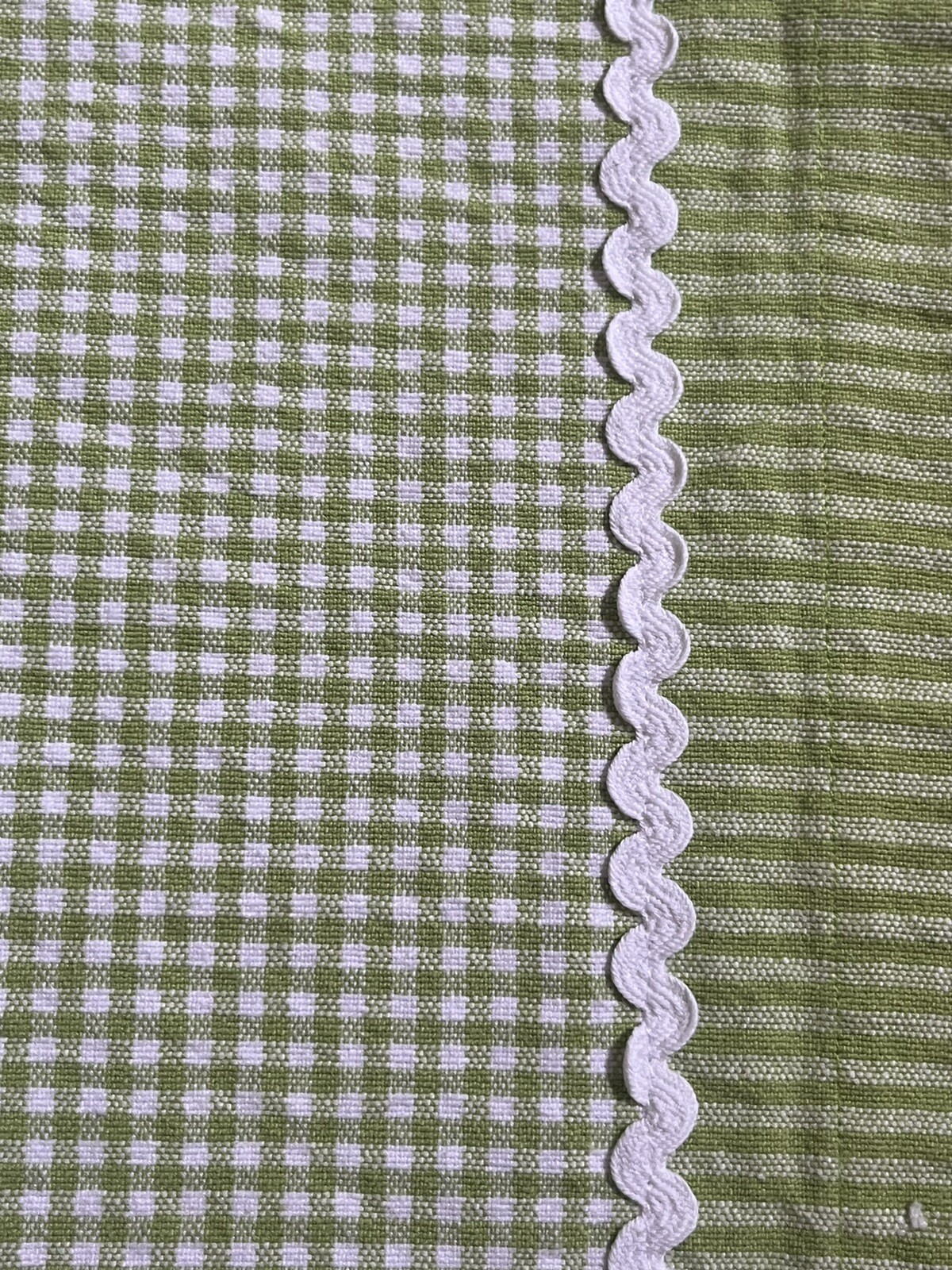 Picture 4 of 5