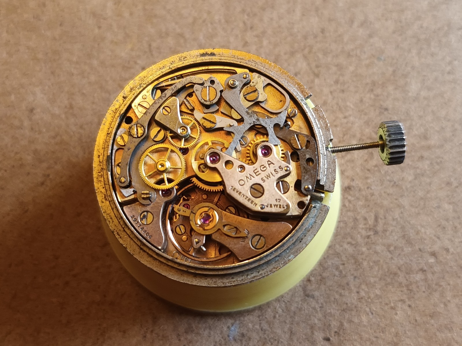 Vintage OMEGA 861 Movement Ring Holder Stem Crown Balance Repair for Men