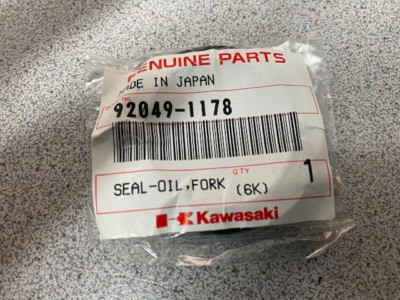 NOS KAWASAKI 92049-1178 FRONT FORK SEAL ZX750 ZX600 KZ1000 | eBay