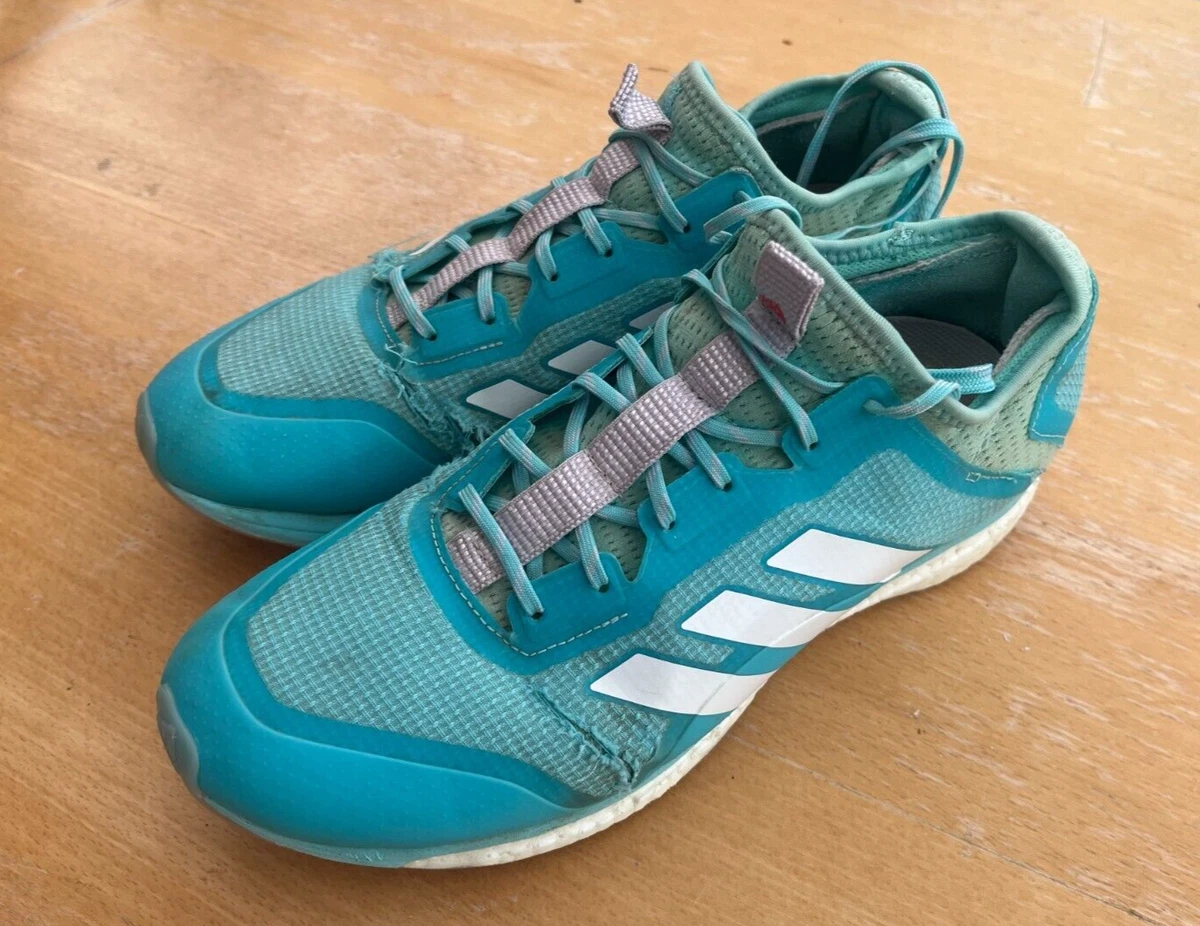 Adidas fabela x empower deals hockey shoes 2019 white