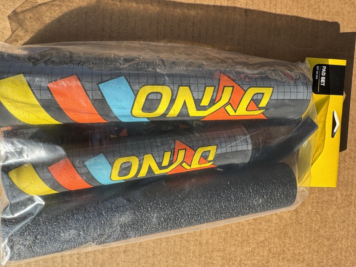 Set De Protections BMX GT DYNO 1987 – Réédition 3 Pièces – Nylon – Cyan/Orange/Jaune
