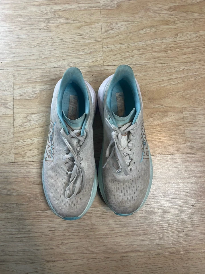 Hoka One One Mach 6 oro rosa escarcha 1147810 para mujer talla 8,5 Reino Unido talla 7 Foto 2 de 4