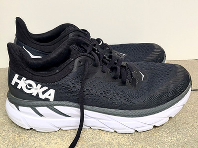Women's 8.5 HOKA ONE ONE Clifton 7 Running Shoes 1110509 BLACK WHITE No Fading