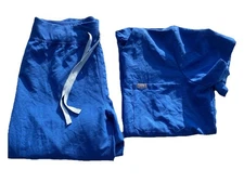 FIGS Women’s Scrubs Blue Set Size Medium Top And Large Jogger Pants
