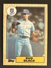 1987 Topps Bud Black Baseball Card #669 Royals Pitcher NM O/C