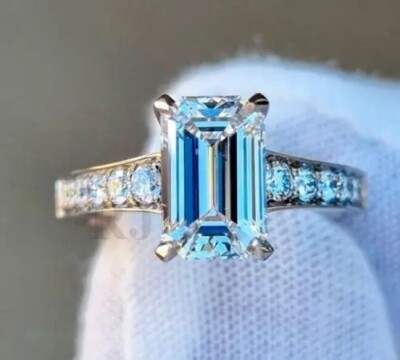 4.30 Ct Treated Off White Diamond Solitaire Ring In 925 Silver. Certified