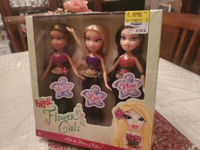 Bratz Flower Girlz Mega Rare NIB