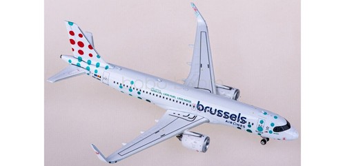 Para 1:400 Phoenix PH11844 Brussels Airlines A320neo OO-SBA + tractor - Imagen 5 de 6