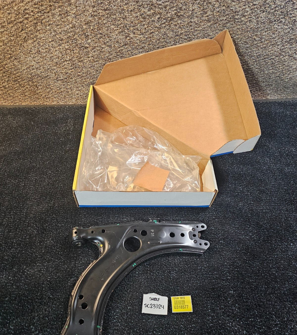 MOOG RK640176 R-Series Front Lower Control Arm For Volkswagen Beetle	1998-2010