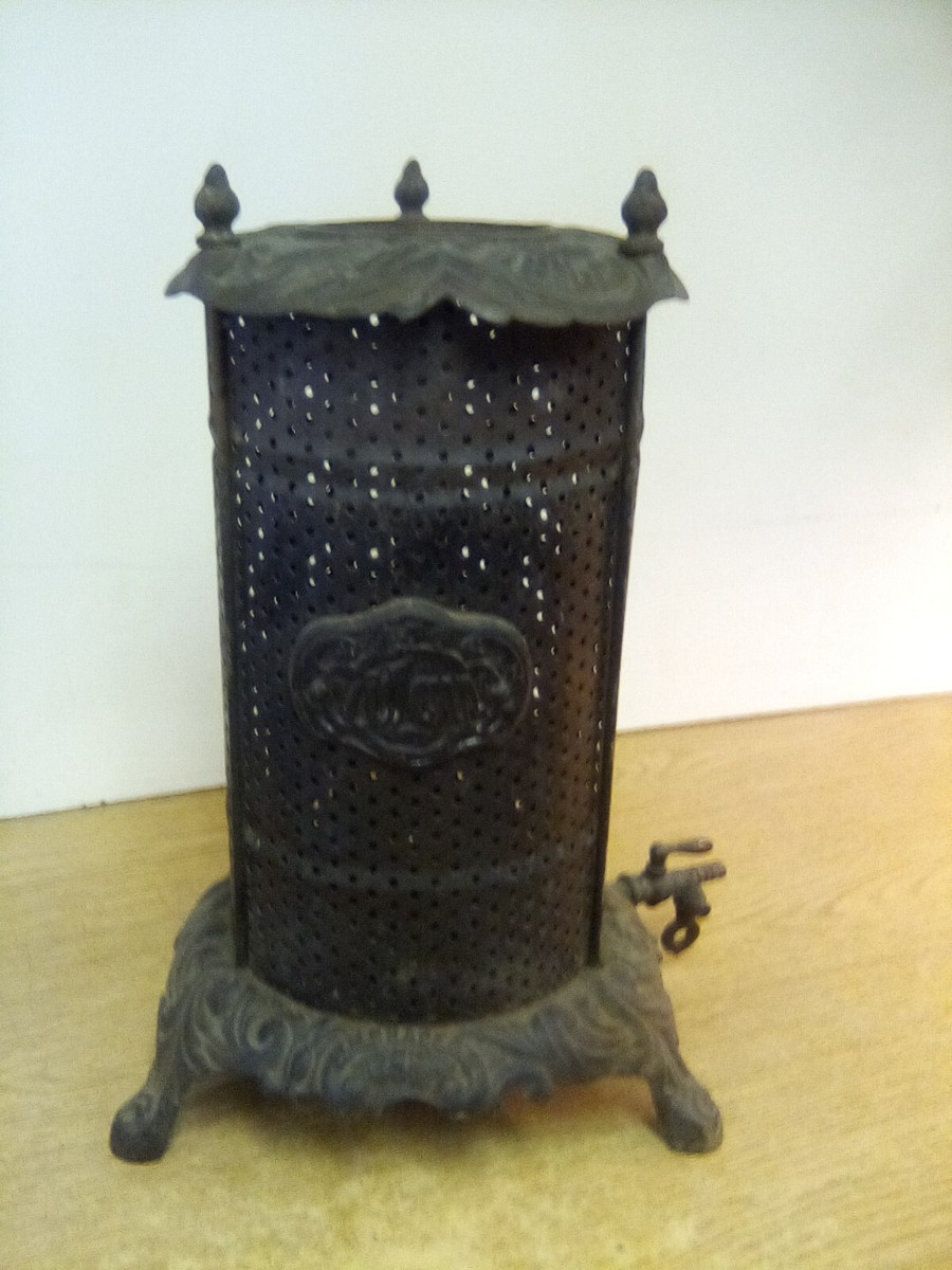 Antique 19th Century Vulcan 256 Cast Iron Gas Heater W.M.Crane