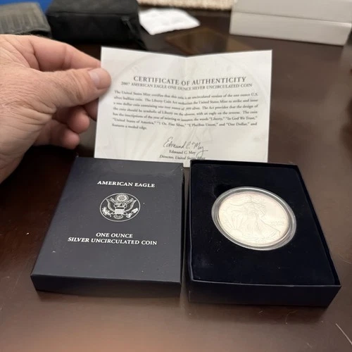 2007-W 1 oz Uncirculated Silver American Eagle (w/Box & CoA)  1