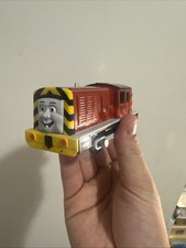 2002 Trackmaster Plastic Thomas Train Battery Operated Salty