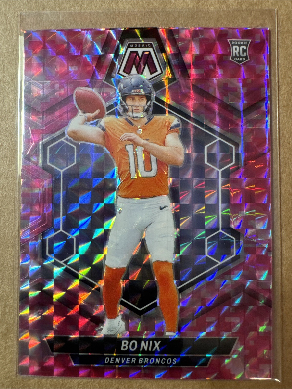 2024 Panini Mosaic - Rookies Bo Nix #312 Camo Pink Mosaic Prizm (RC)
