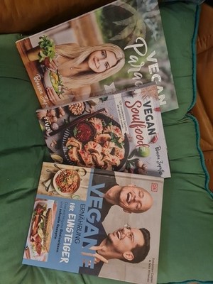   2 x Kochbuch Bianca Zapatka  Vegan Soulfood & Paradise  +Vegan für Einsteige
