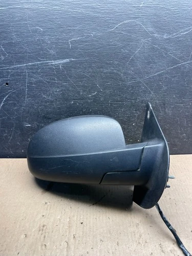 2007-2013 Chevrolet Tahoe Silverado Suburban Right Passenger Mirror OEM S5075 DG
