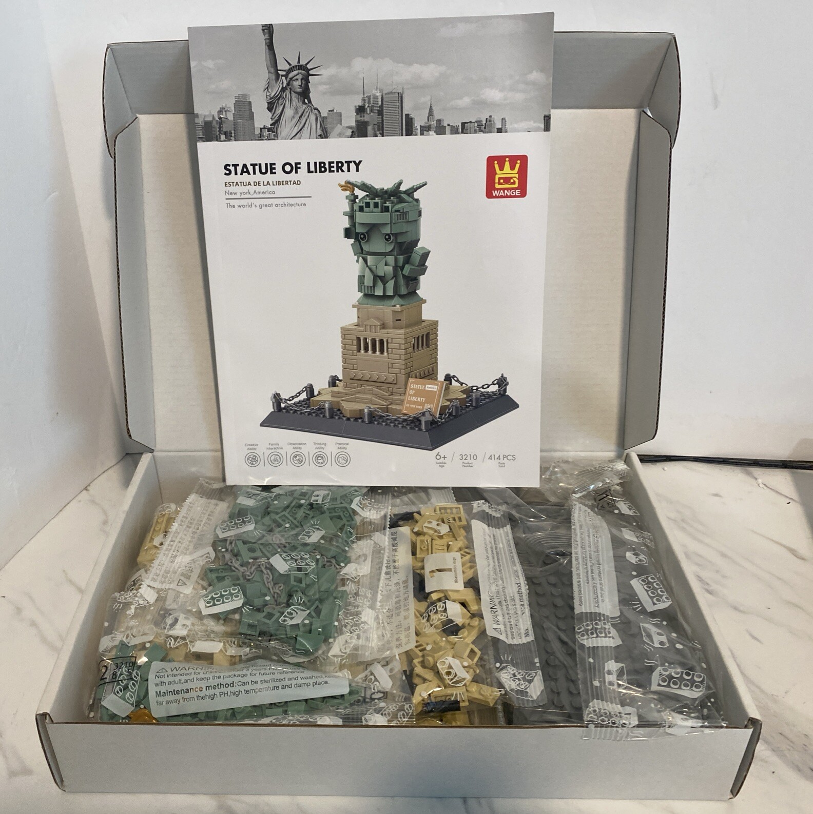 Artorbricks Mini Statue of Liberty NYC 3210 Open Box Complete Set NEW