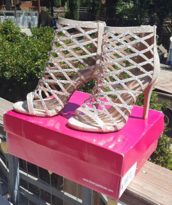 Dream Pairs Paven Rhinestone Open Toe Stiletto Heels - Gold    5 1/2     new