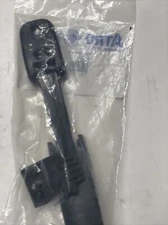 HL00-64006 — Hood Latch Kit, Right