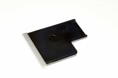 HP EliteBook 8470p  ExpressCard slot bezel