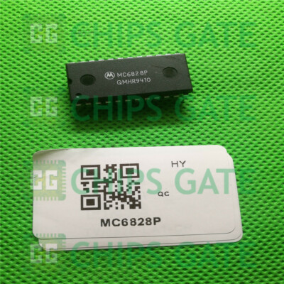 2PCS Motorola MC6828P 8-Bit Priority Interrupt Controller PDIP24