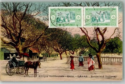 13990272 - Dakar Boulevard National Eselkarren Tracht Briefmarke Bildseite