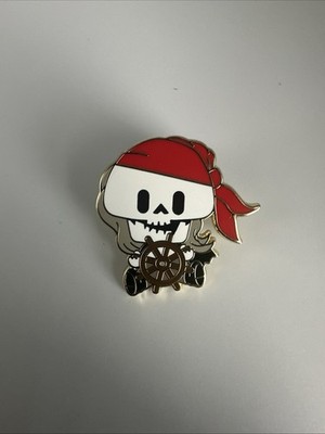 WDI Adorbs! Mystery Pirates of the Caribbean Skeleton Wheel LE 400 Chaser Pin