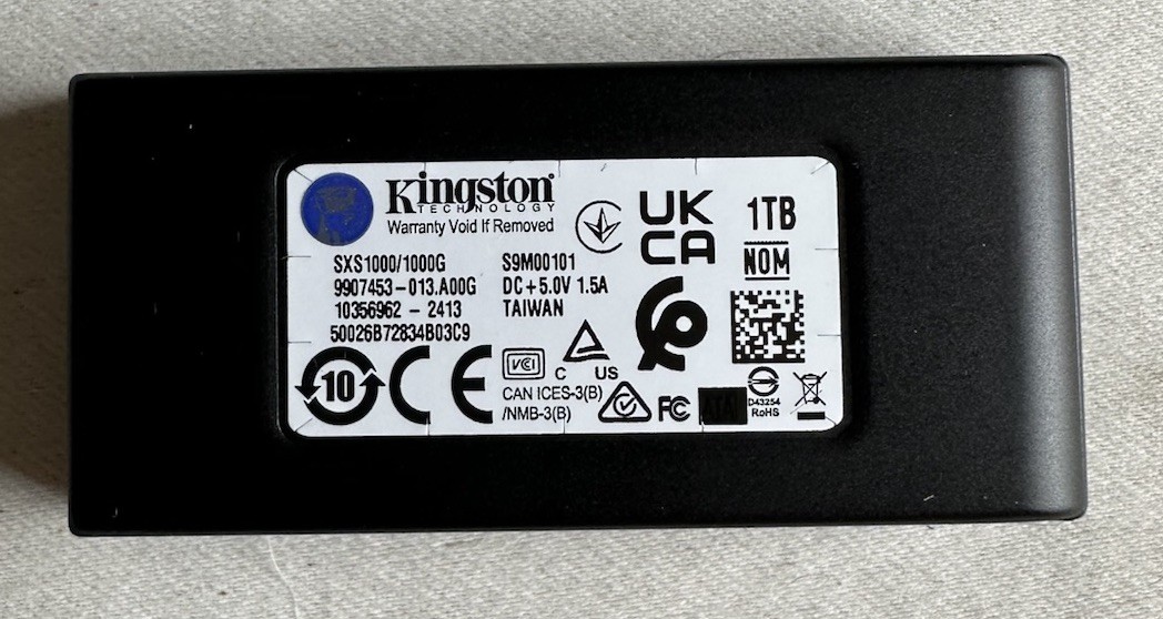 その他 Kingston x Amazon.com: Kingston XS1000 1TB SSD | Pocket-Sized | USB 3.2 Gen 2