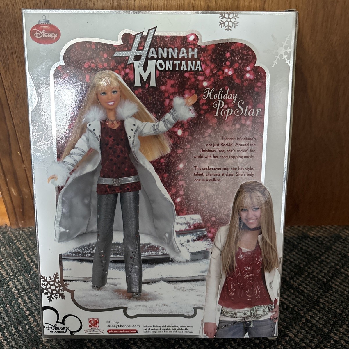 Disney Holiday Pop Star Hannah Montana 2008 Doll Singing Miley